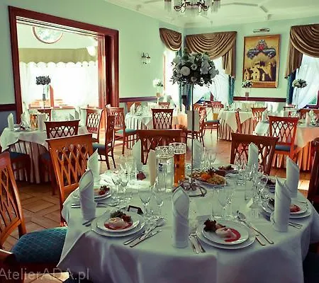 Zamek Von Treskov Hotel *
