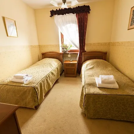 Hotel Zamek Von Treskov *